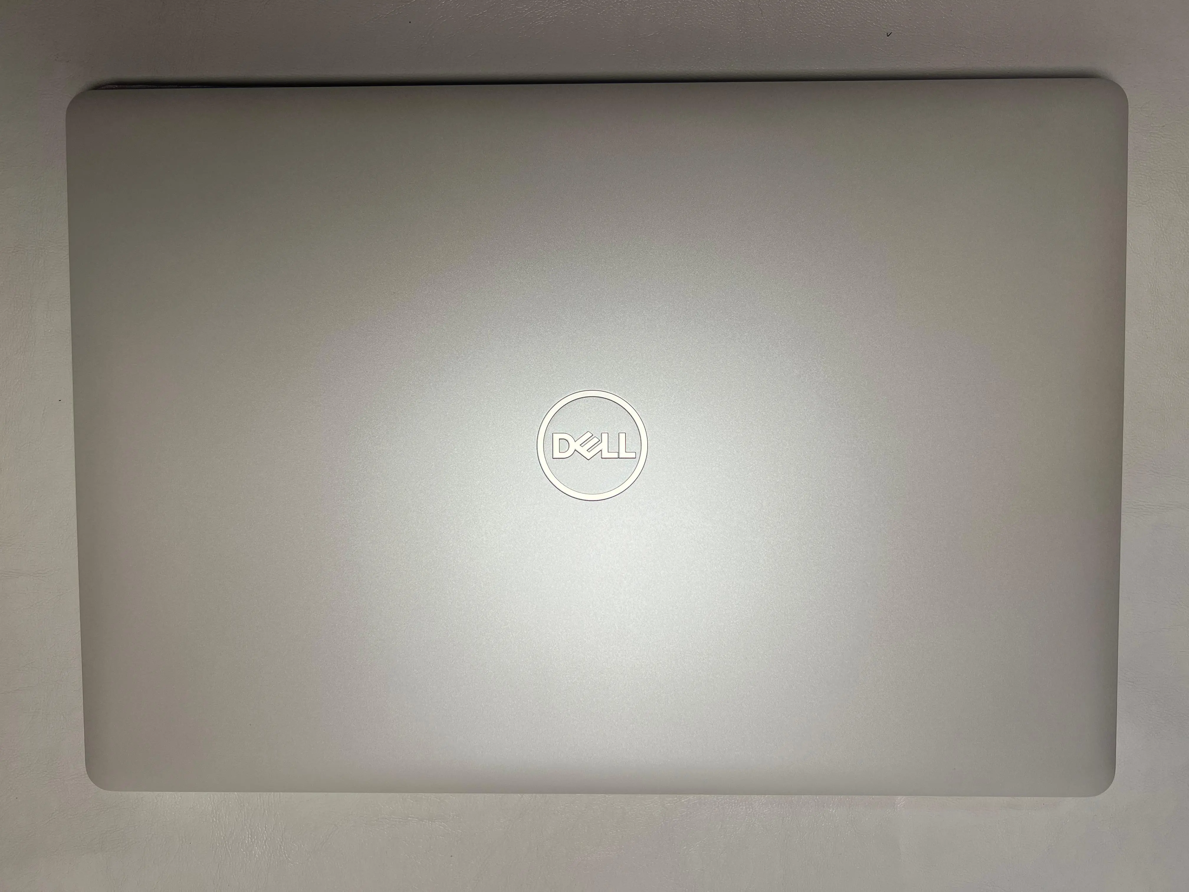 Dell Inspiron 15 300 &mdash; şəkil 5