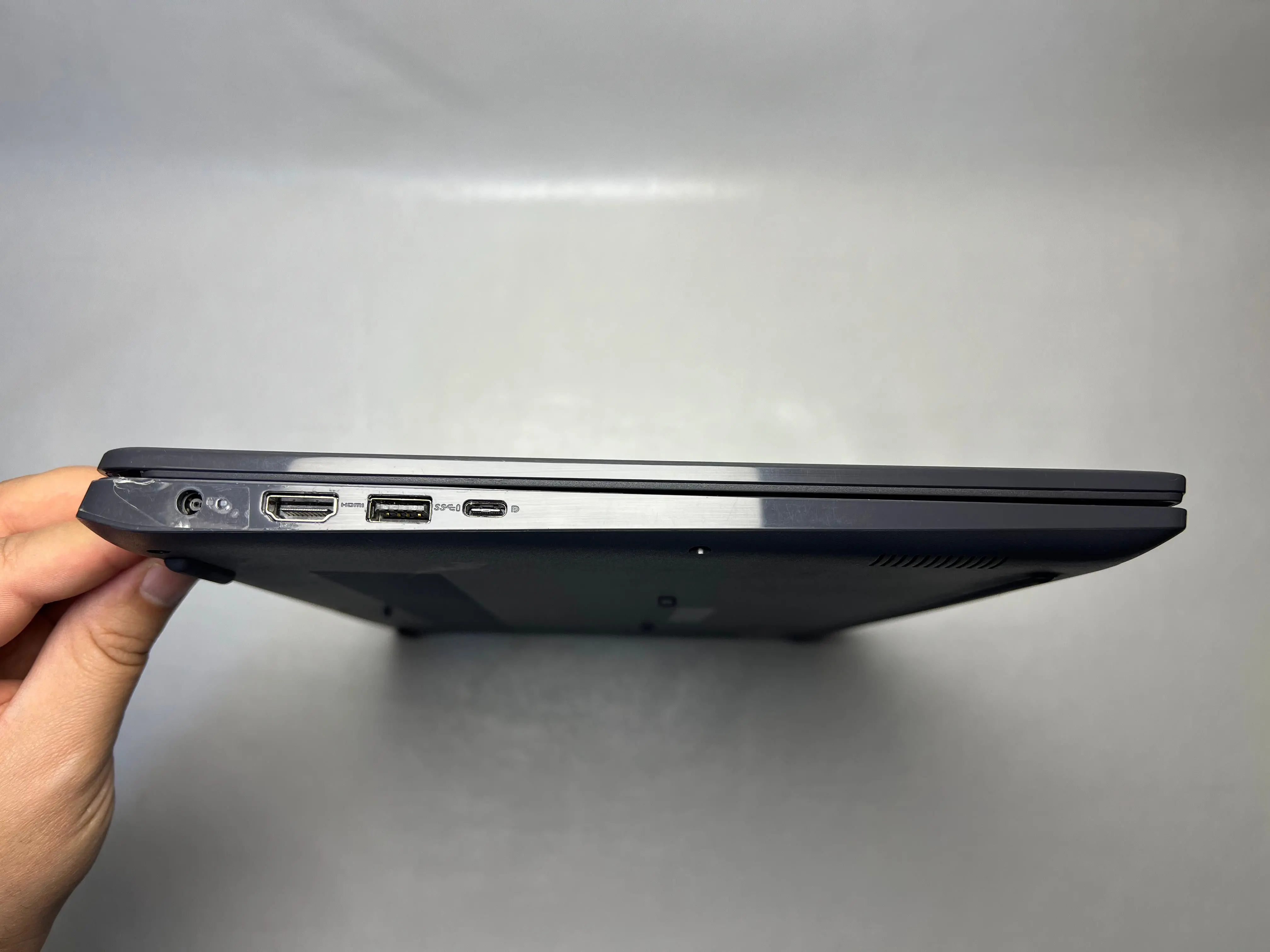 Dell Latitude 3510 &mdash; şəkil 4