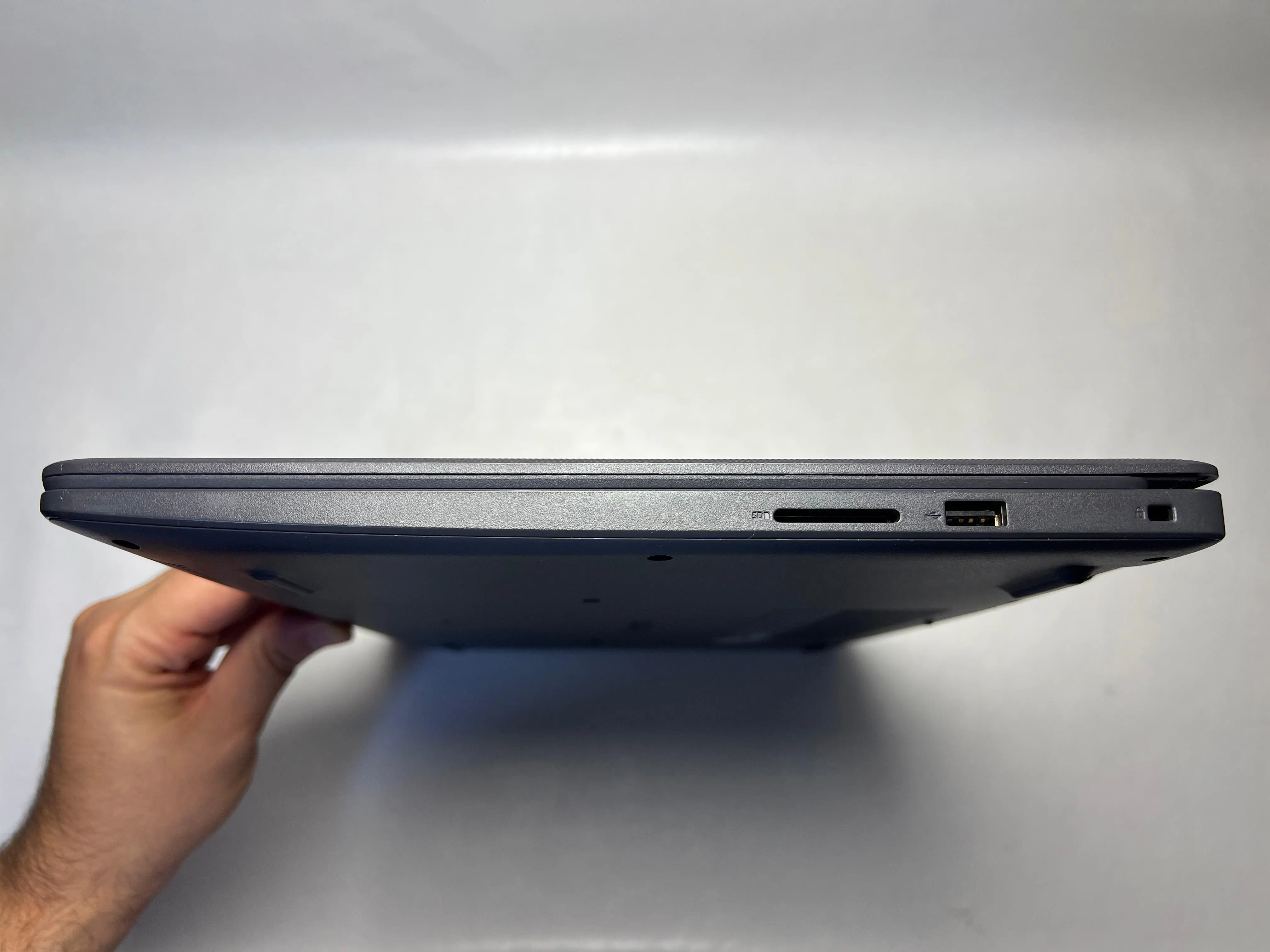 Dell Vostro 3400 &mdash; şəkil 5