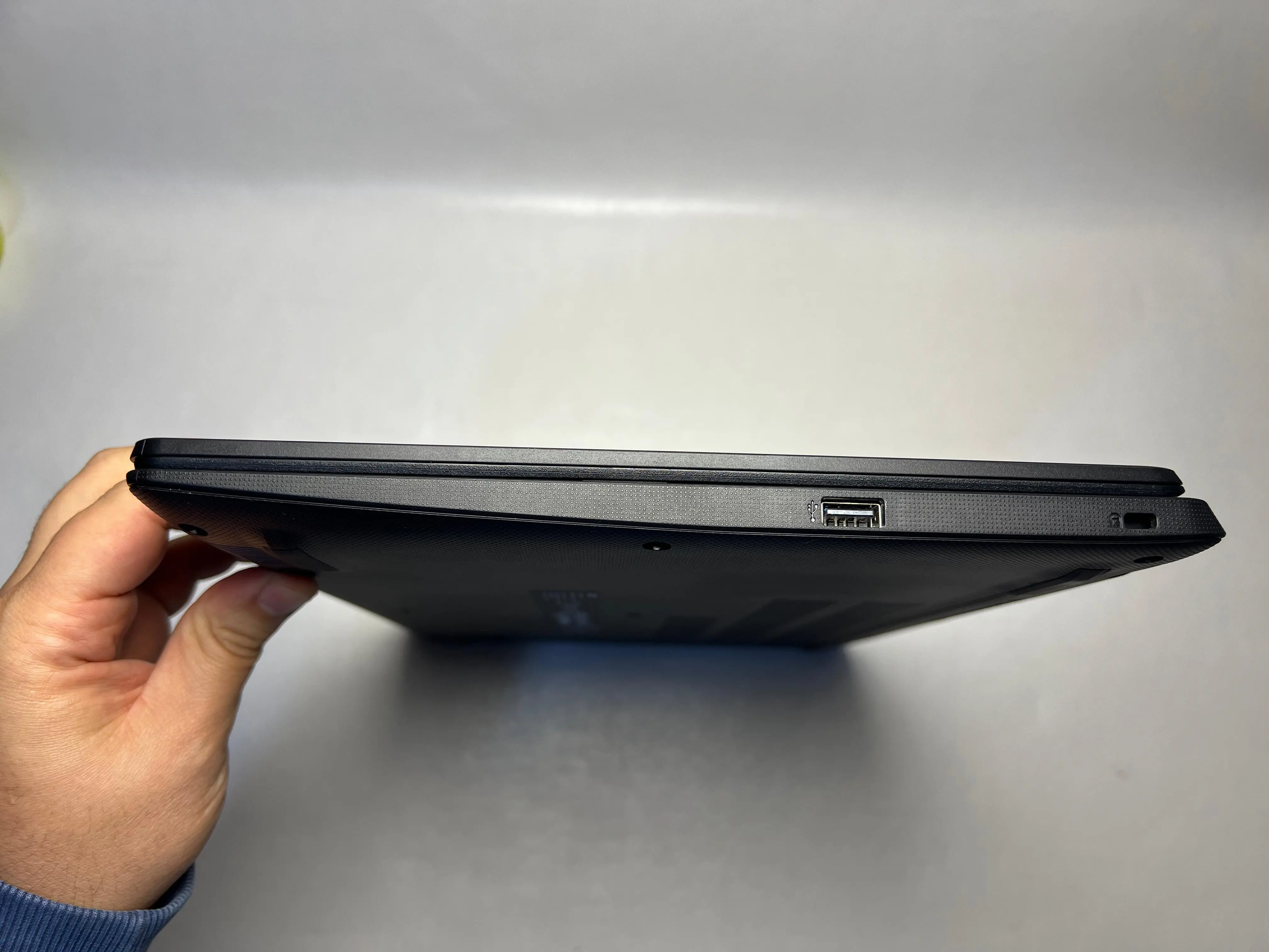 Acer Aspire 3 &mdash; şəkil 4