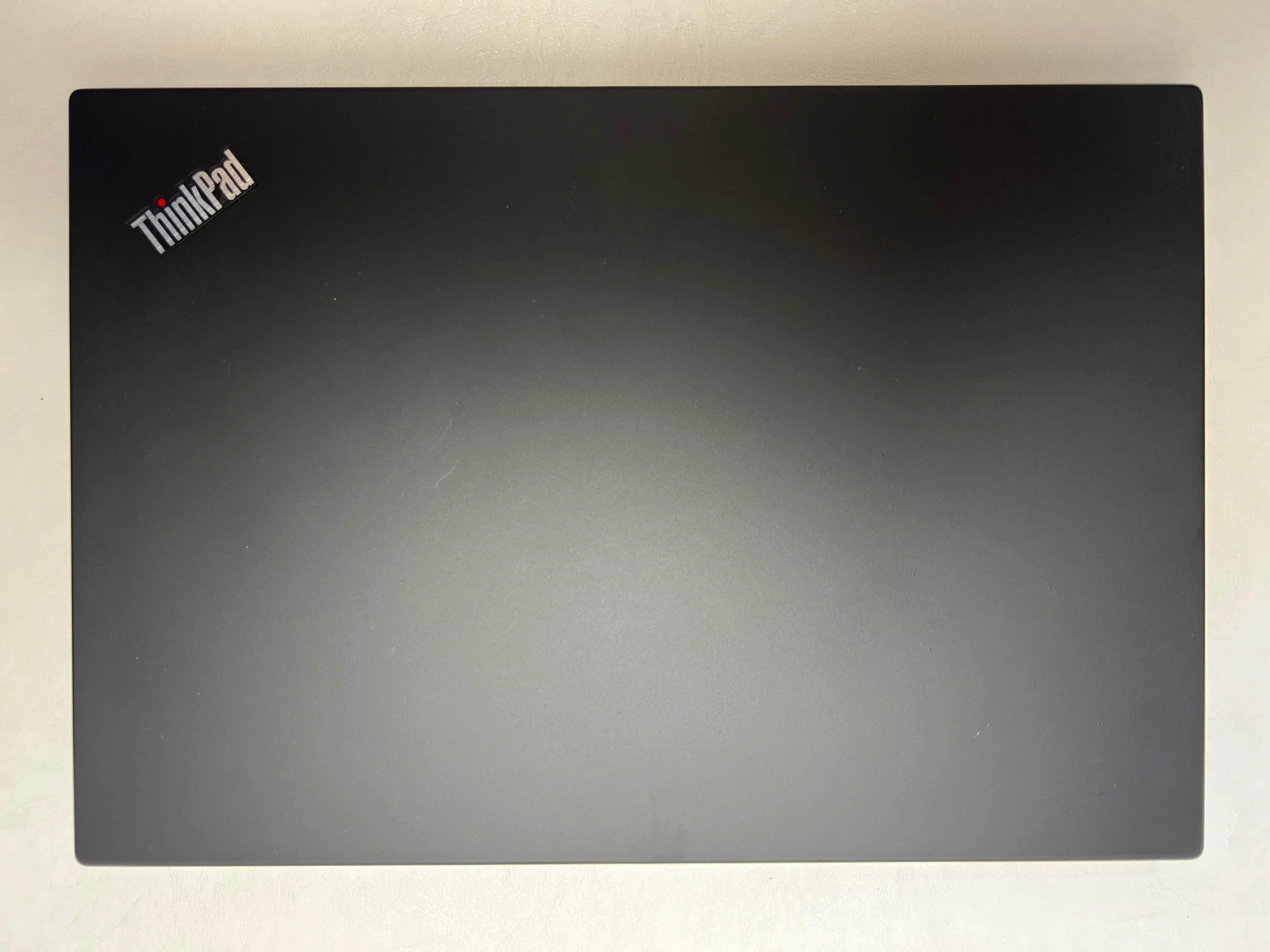 Lenovo ThinkPad T490s &mdash; şəkil 5