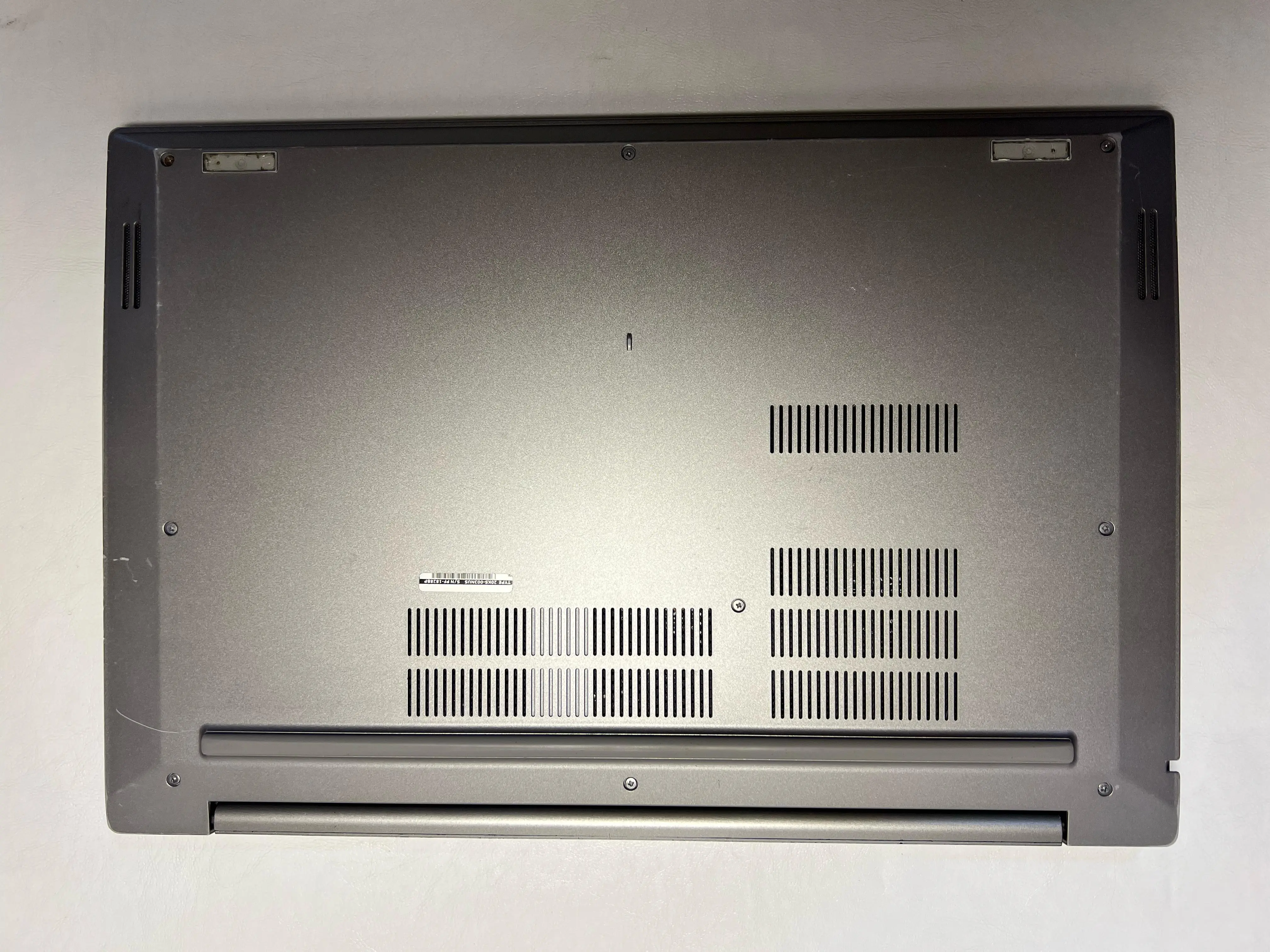 Lenovo ThinkPad E580 &mdash; şəkil 3
