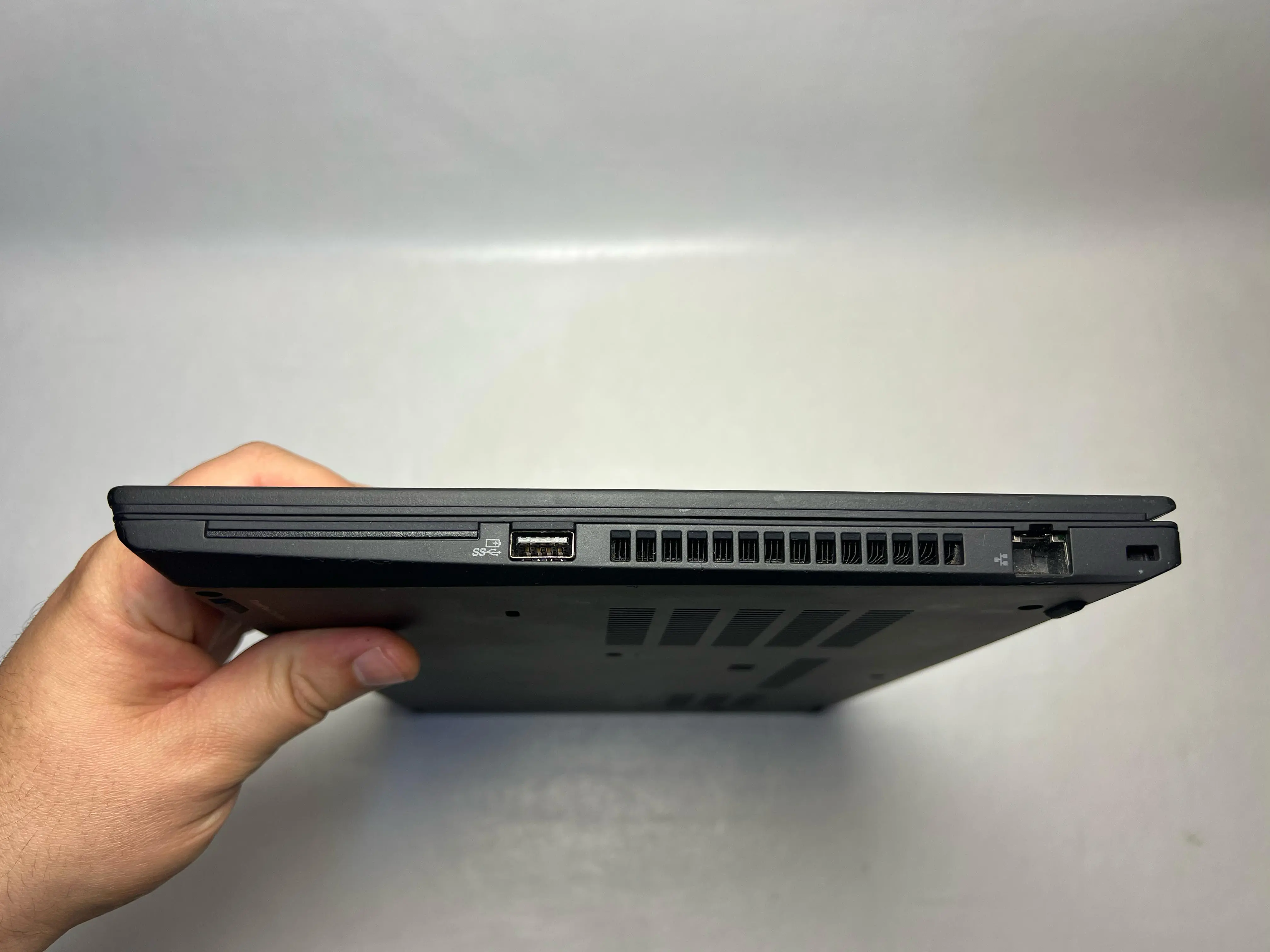 Lenovo ThinkPad T14 — şəkil 4