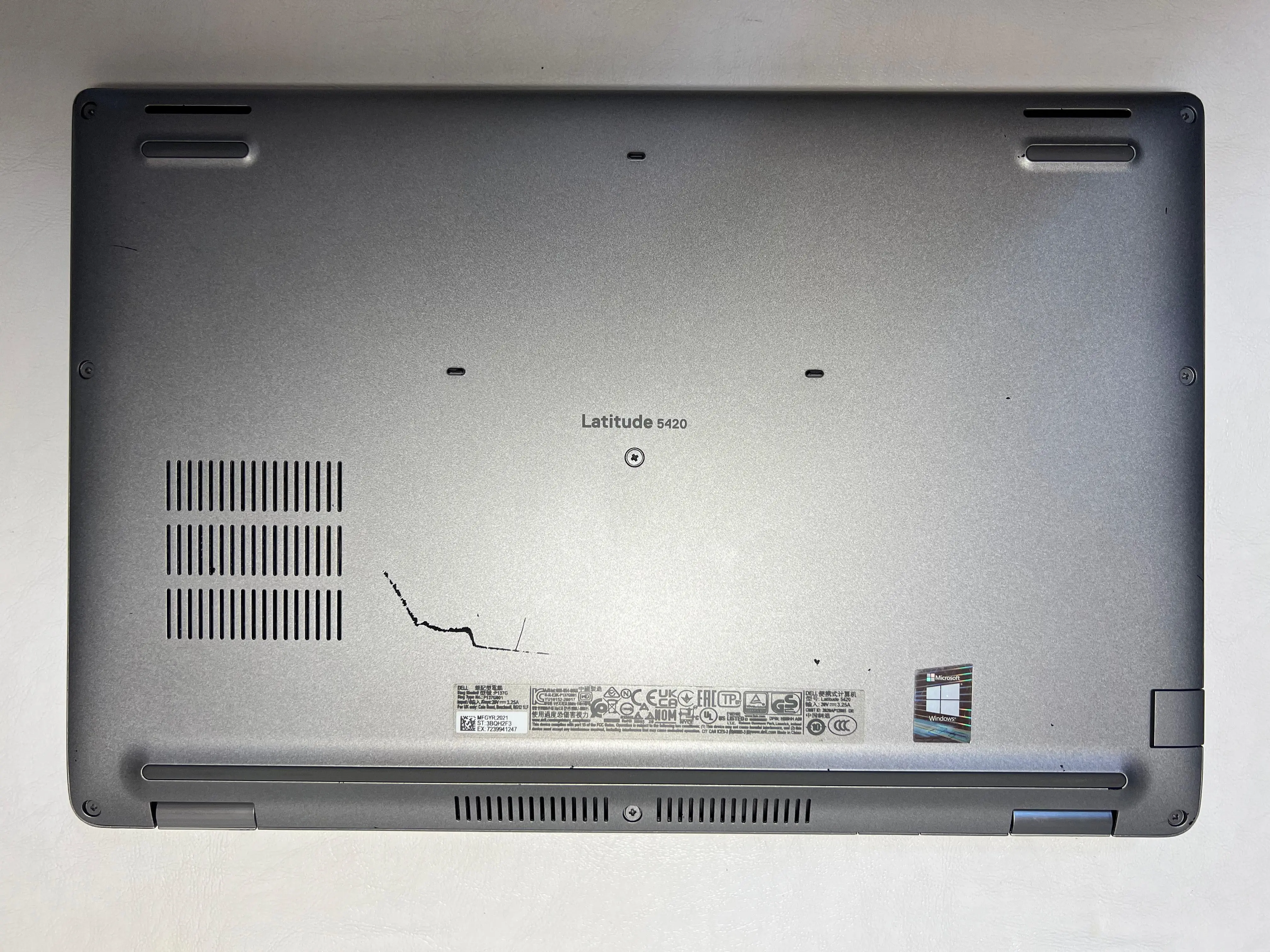 Dell Latitude 5420 &mdash; şəkil 3