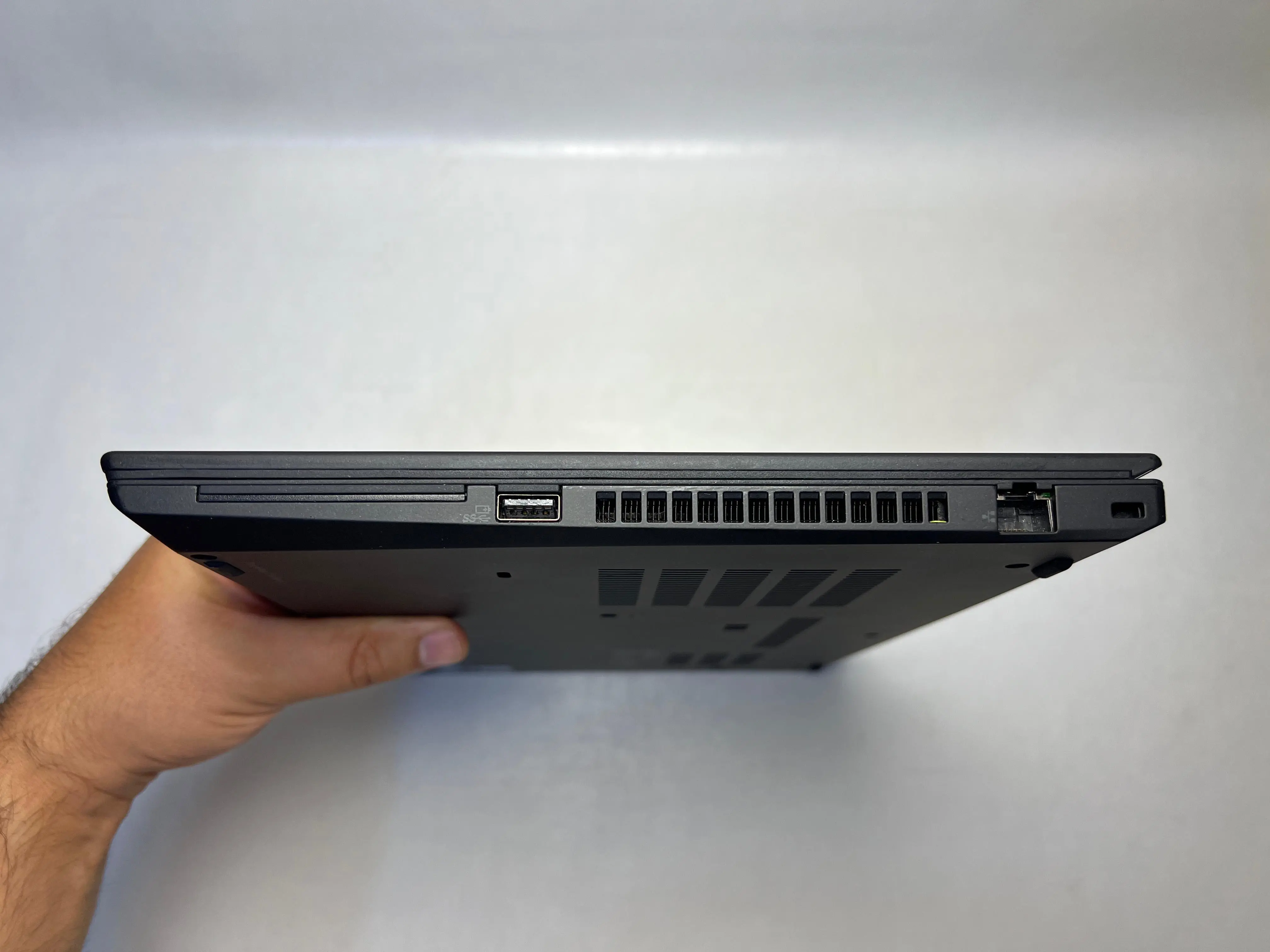 Lenovo ThinkPad T14 Gen 1 — şəkil 4