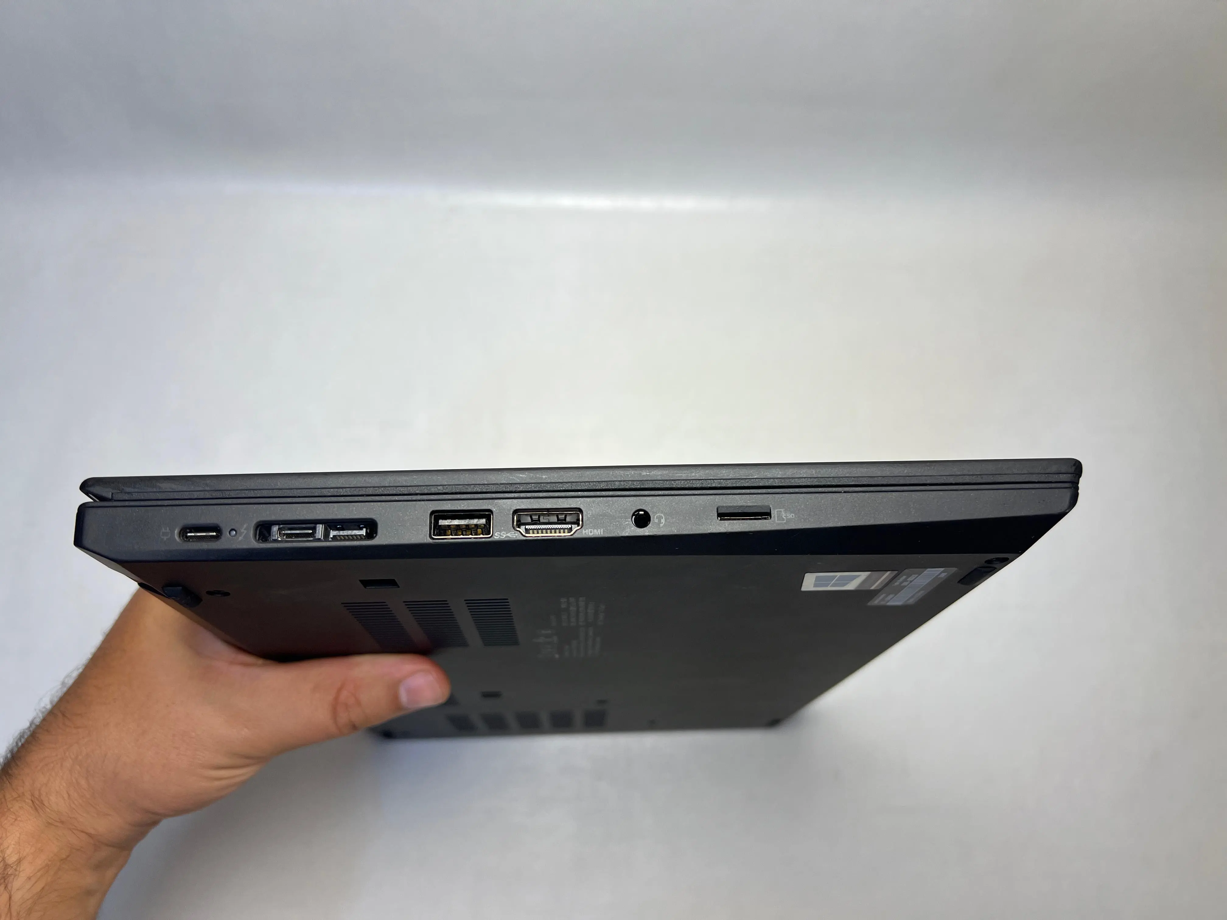 Lenovo ThinkPad T14 Gen 1 — şəkil 5