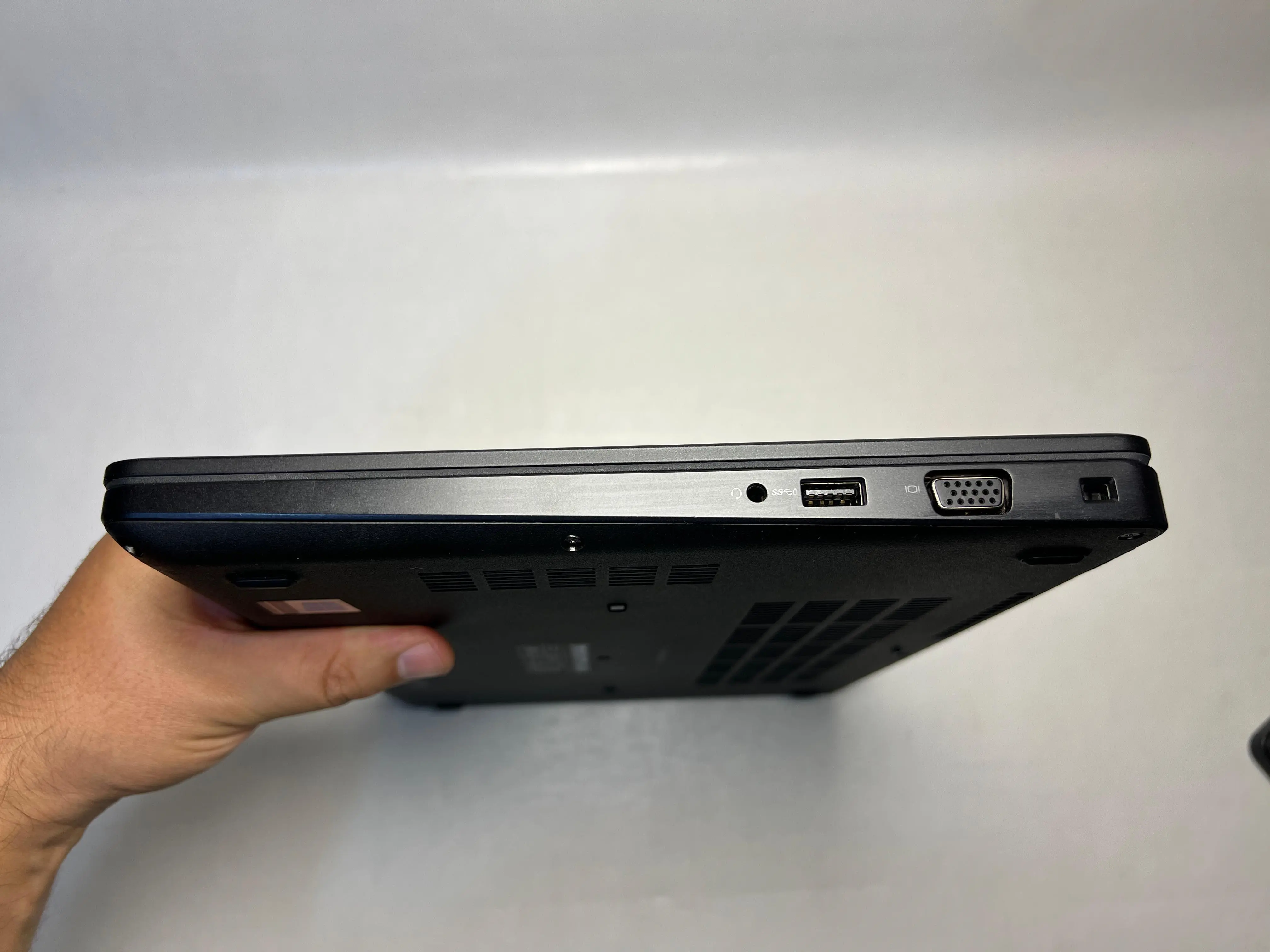 Dell  Latitude 5490 &mdash; şəkil 5