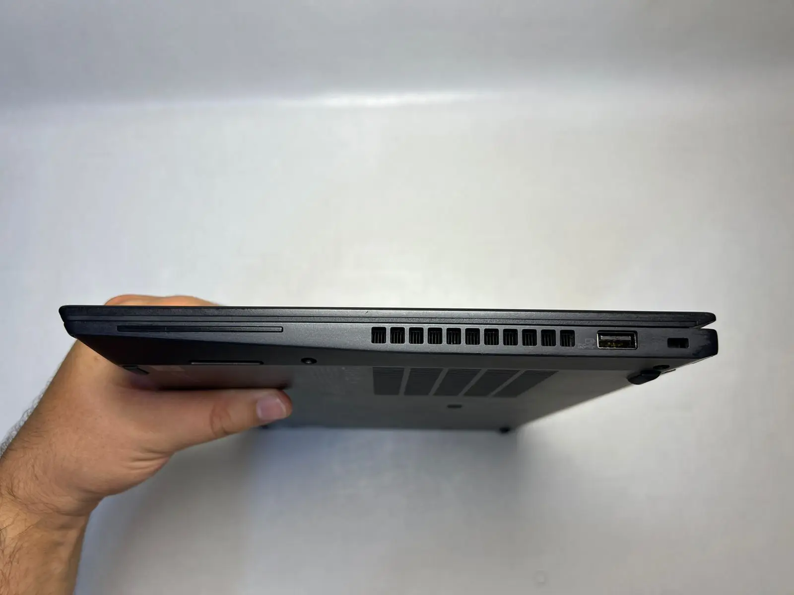 Lenovo ThinkPad T14s Gen 1 — şəkil 5