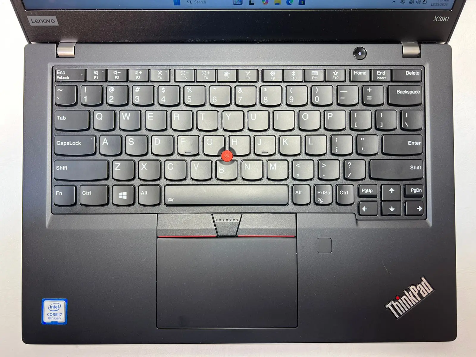 Lenovo ThinkPad X390 — şəkil 1