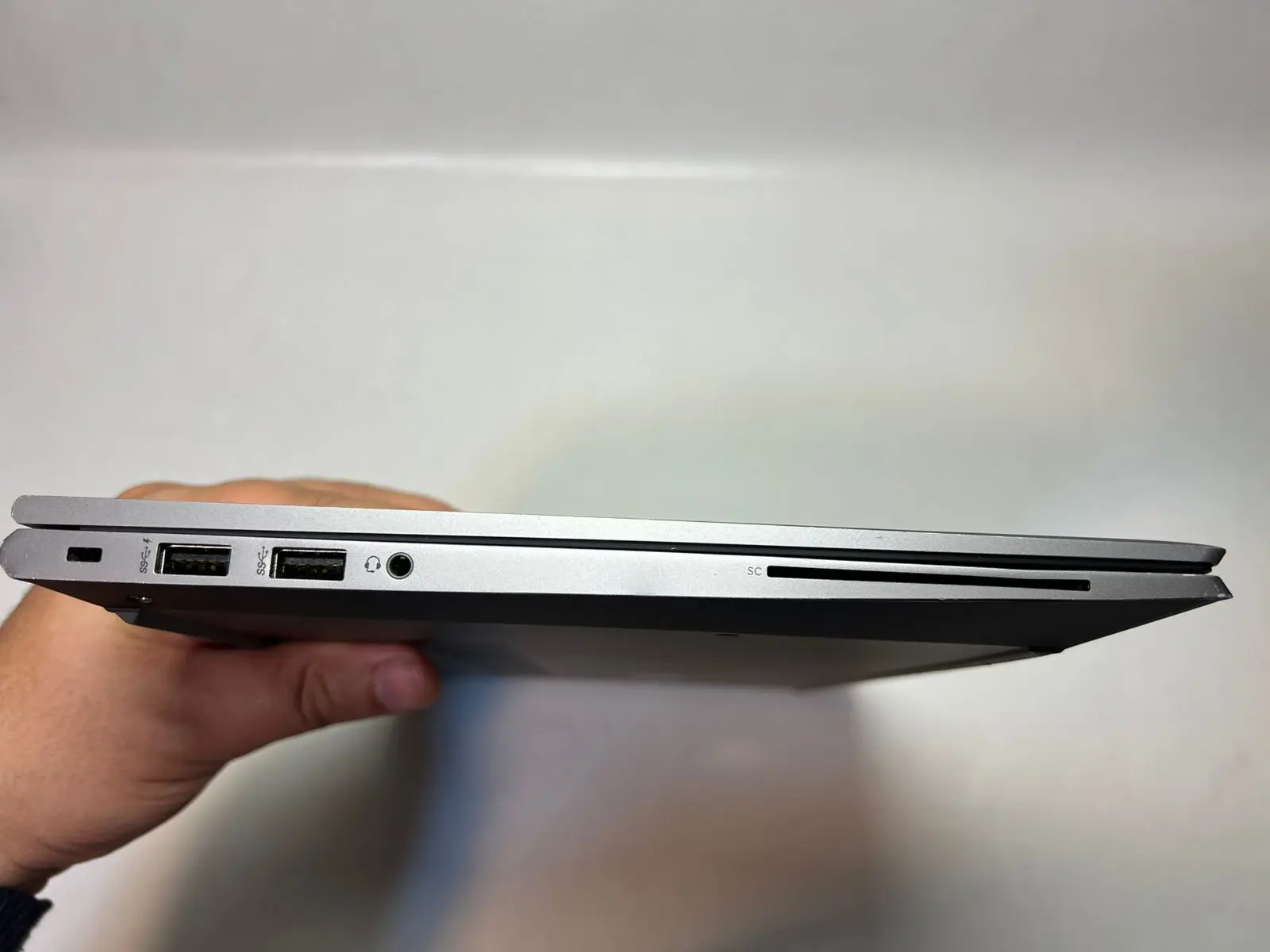 HP Zbook Firefly 14 G8 — şəkil 4