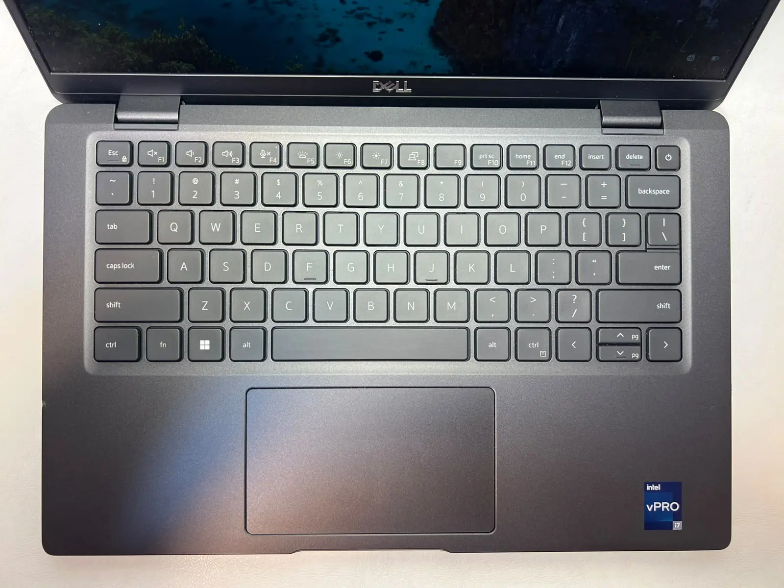 Dell Latitude 7430 &mdash; şəkil 1